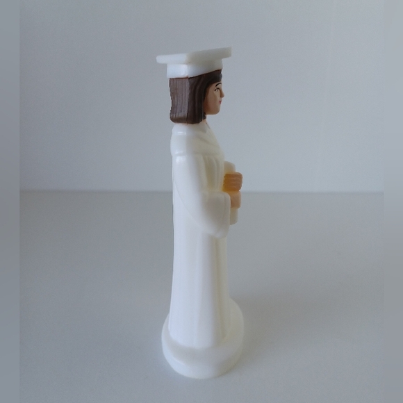 Graduation Girl Plastic Cake Topper In White Robe - Picture 4 of 7